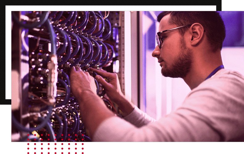 Structured Cabling Solutions - IT specialist doing cabling solutions