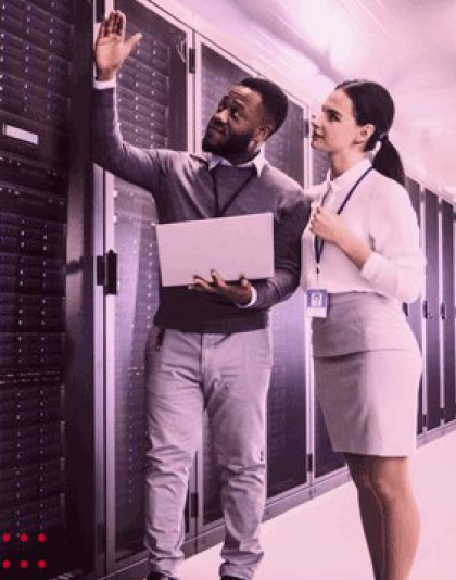 IT team head discussing issues to an intern